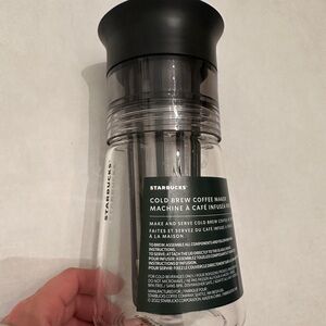 Starbucks Cold Brew Coffee Maker with Black Label